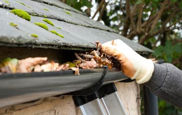 gutter cleaning Martin Dales, Lincolnshire